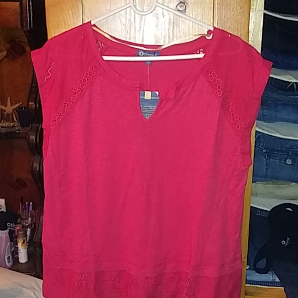 Short sleeve top